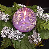 Декоративна гелева свічка Чародійка куля фіолетово-білий сухоцвіти, фото 3