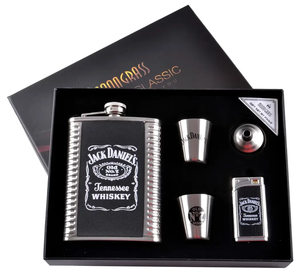 Подарочный набор 5в1 фляга, 2 рюмки, лейка, газова зажигалка '"Jack Daniels"