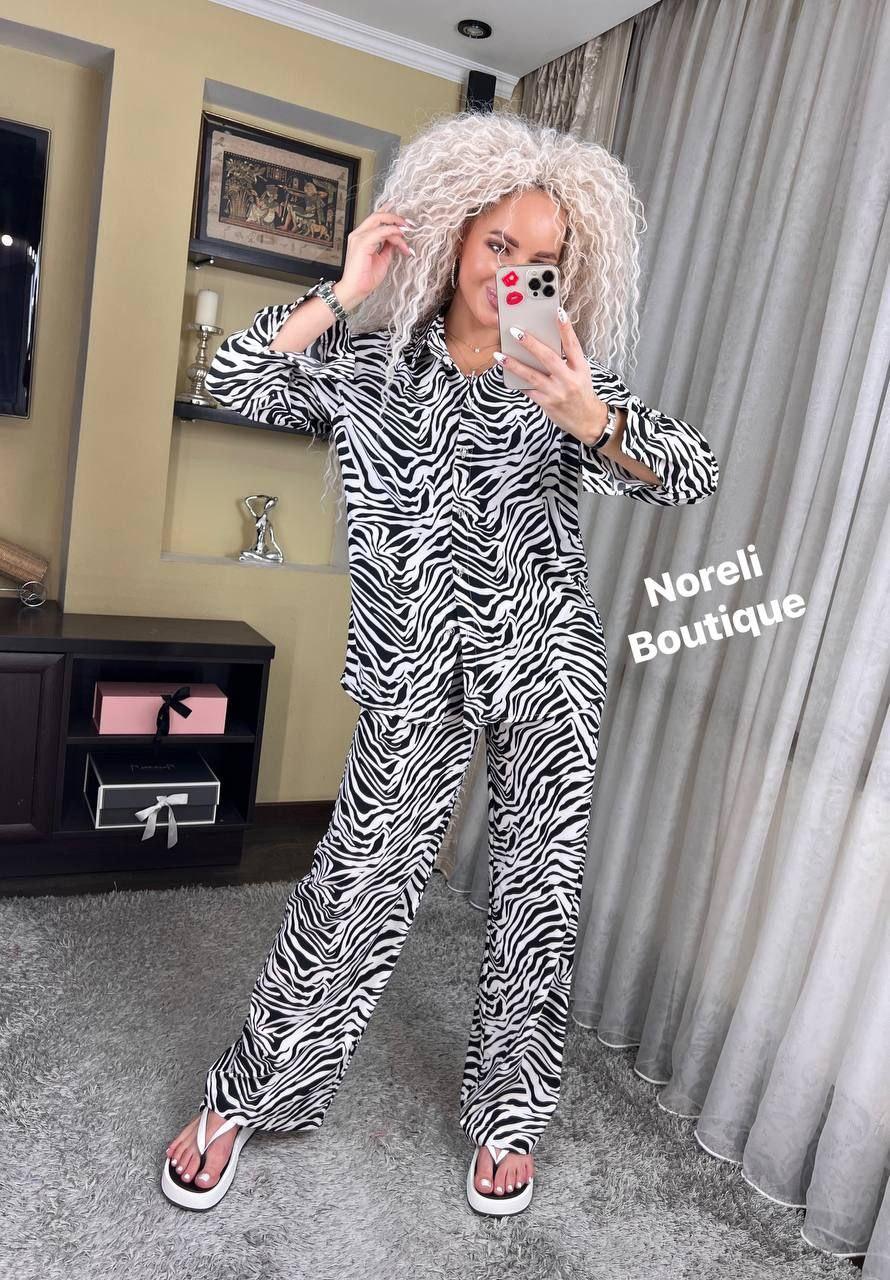 Стильний літній костюм штани та вільна сорочка на ґудзиках софт