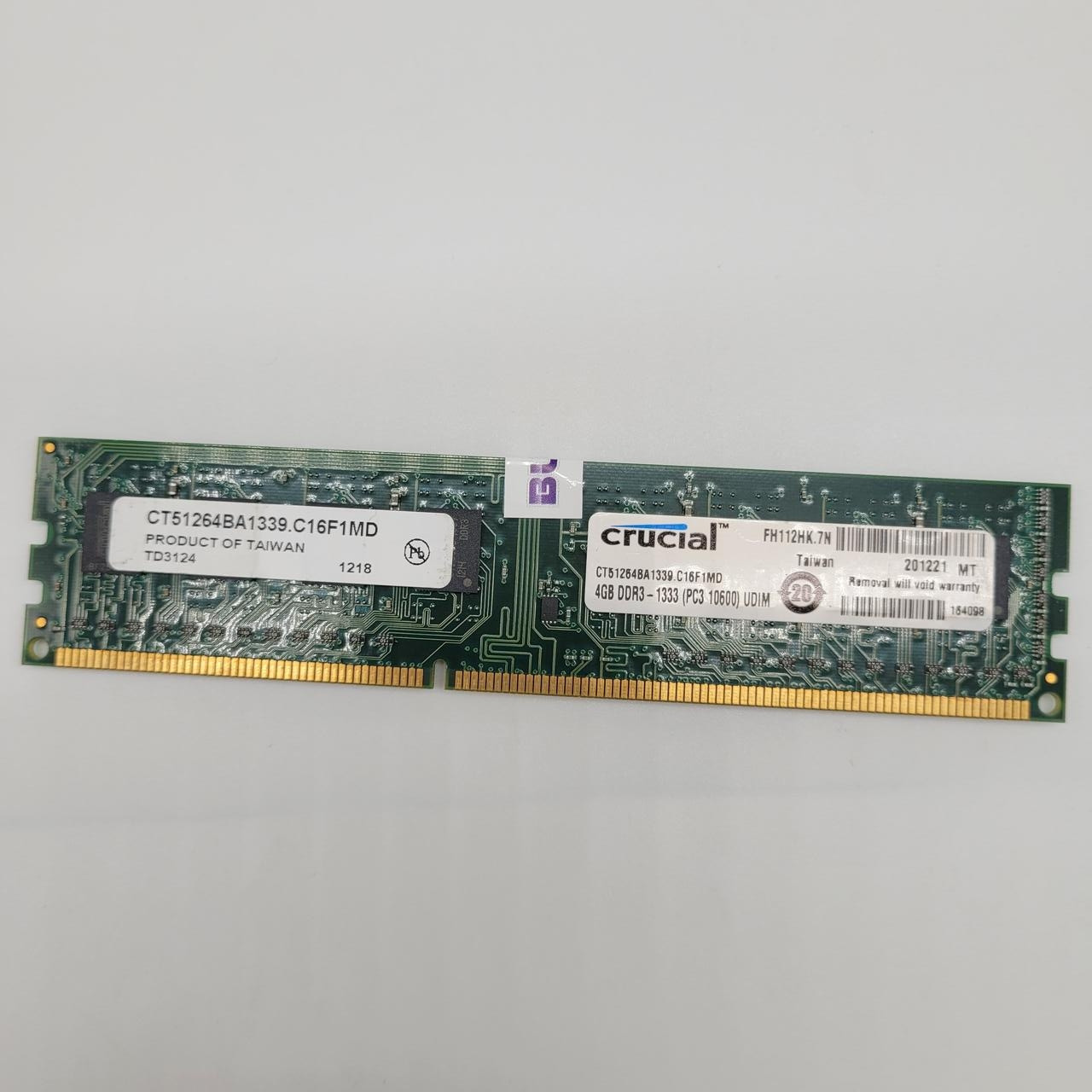 Оперативна пам'ять Crucial DDR3 4Gb 1333MHz PC3-10600U 2Rx8 CL9 1.5 V (CT51264BA1339.C16F1MD) Б/В