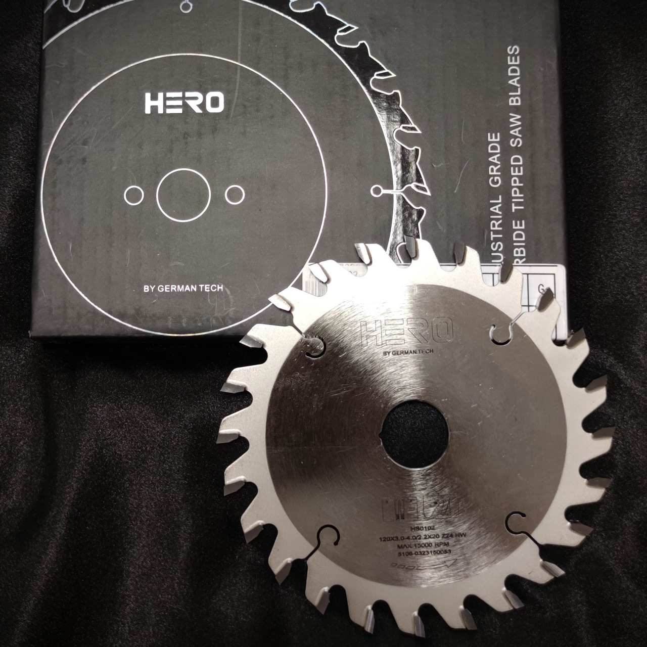 HERO Підрізна пила 120х3,0-4,0х22 мм 24 z однокорпусна для ДСП