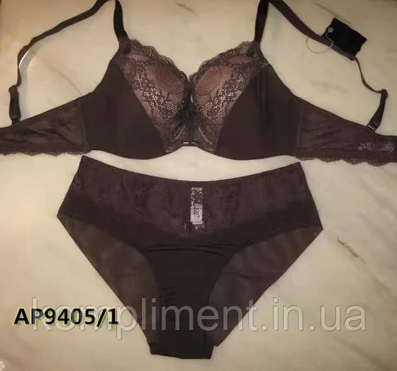 Комплект жіночої спідньої білизни Balalaum 9405, чашка Д.