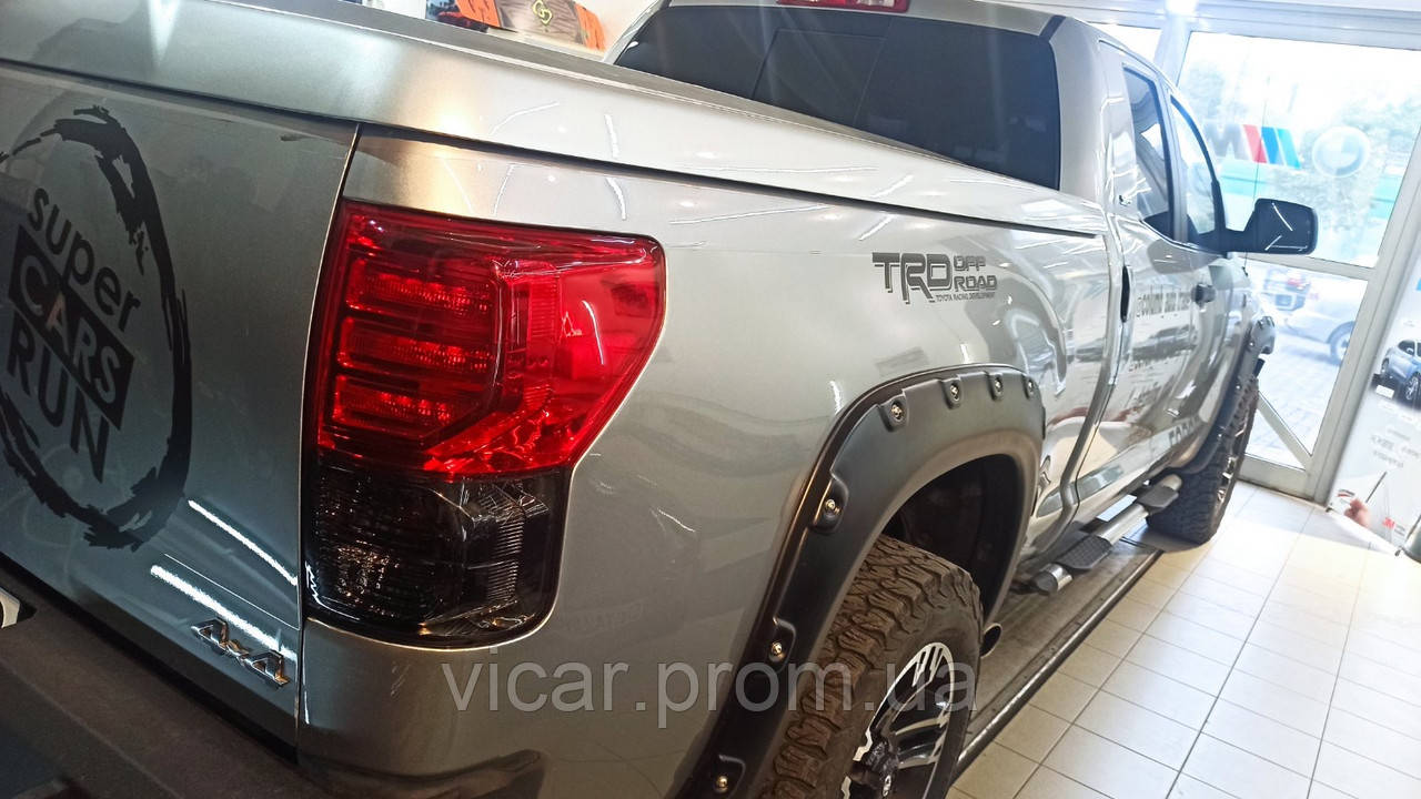 Фонари, оптика заднего вида: Toyota Tundra (2007-2014) - фото 6 - id-p1138829096