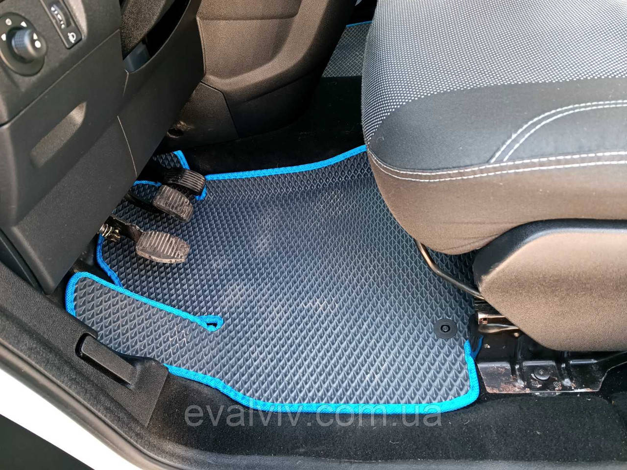 Автомобільні килимки eva для Citroen Berlingo II бортик 5 см (2008 - 2018) рік