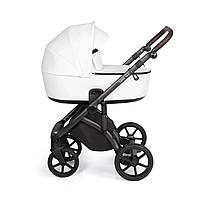 Дитяча коляска 2 в 1 Roan Bass Next White Eco