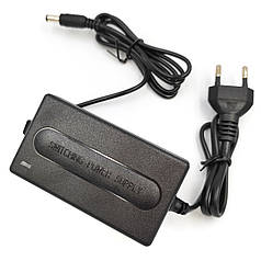 Блок живлення в розетку LT у пластиковому корпусі 15 W 5 V 3 А IP20 P-15-5-W 60501