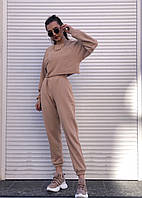 Костюм вільного крою молочний бежевий