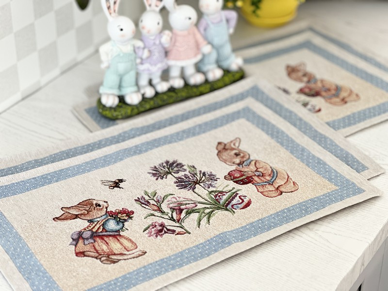 Пасхальна серветка на стіл гобеленова LiMaSo 33*53 см EASTER BEE