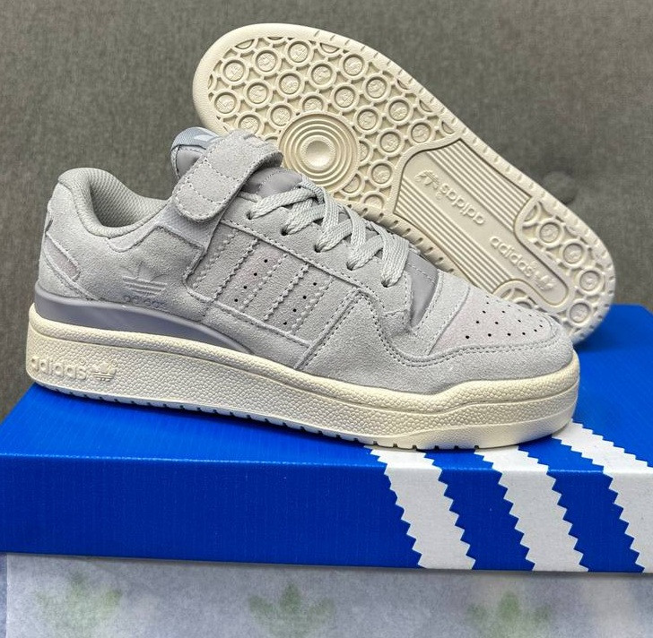 Жіночі кросівки кеди Adidas Forum Low 84 Grey Suede весна-осінь повсякденні замш. Живе фото, фото 1