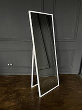 Підлогове дзеркало-мольберт на весь зріст в білій  рамі на ніжці ( Зеркало ростове на підставці )