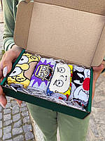 Бокс женских носков 36-40 4 пары с мультяшным принтом в крутой оригинальной коробке на креативный подарок КМ
