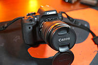 Зеркальный фотоаппарат Canon EOS 750D WiFi + Объектив 18-135 STM Зеркалка.Комплект. Б\У