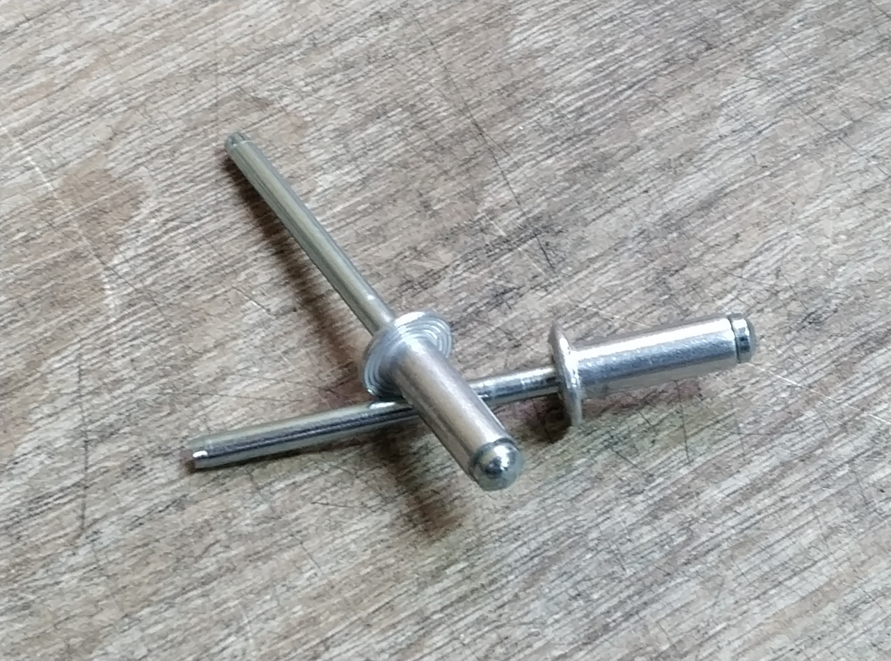 Заклепкатрубчаста VAG N91093901, фото 1