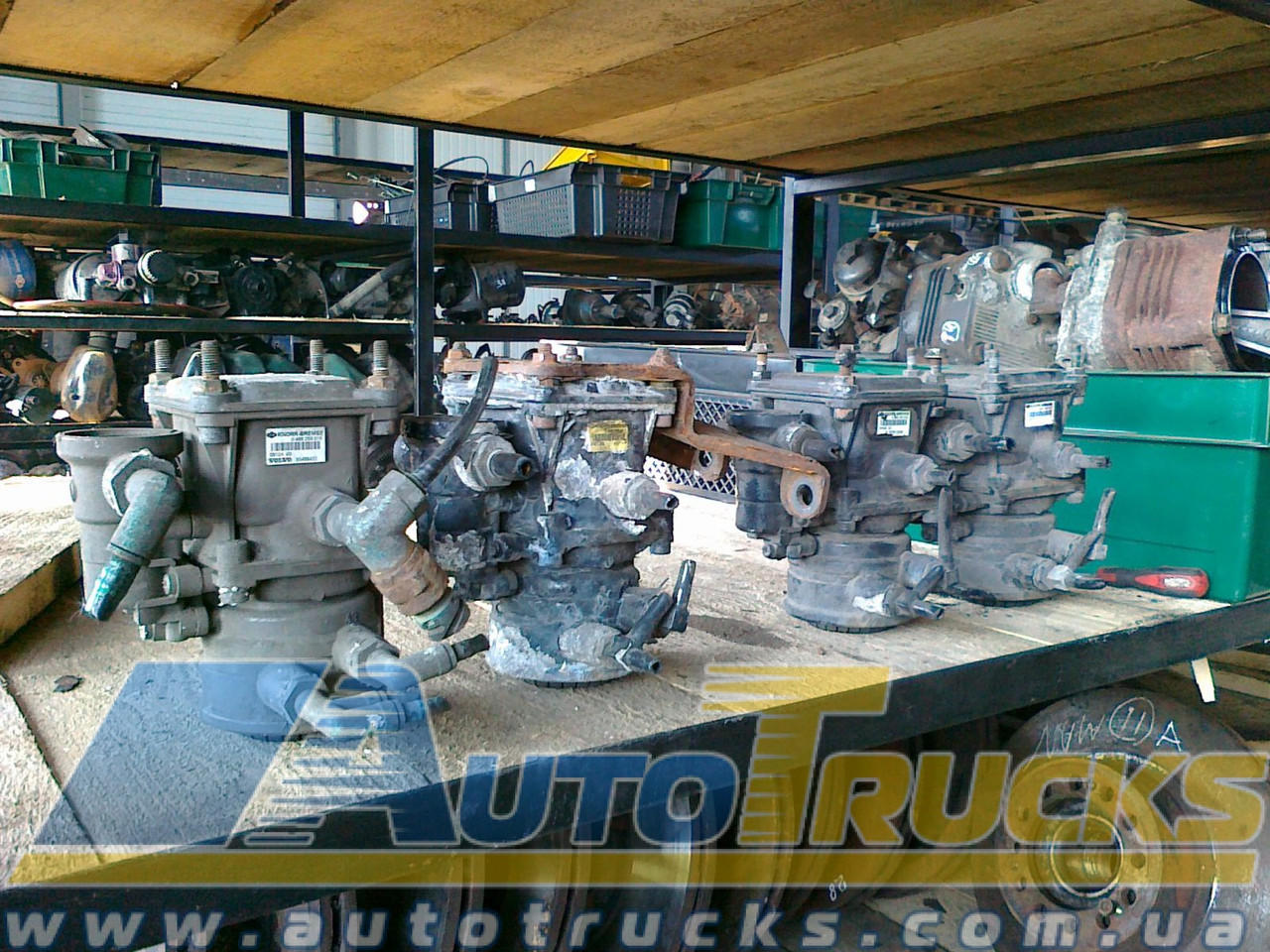 Купить Кран тормозов прицепа Б/у для MAN TGA (81523016206), цена 38.40 ...