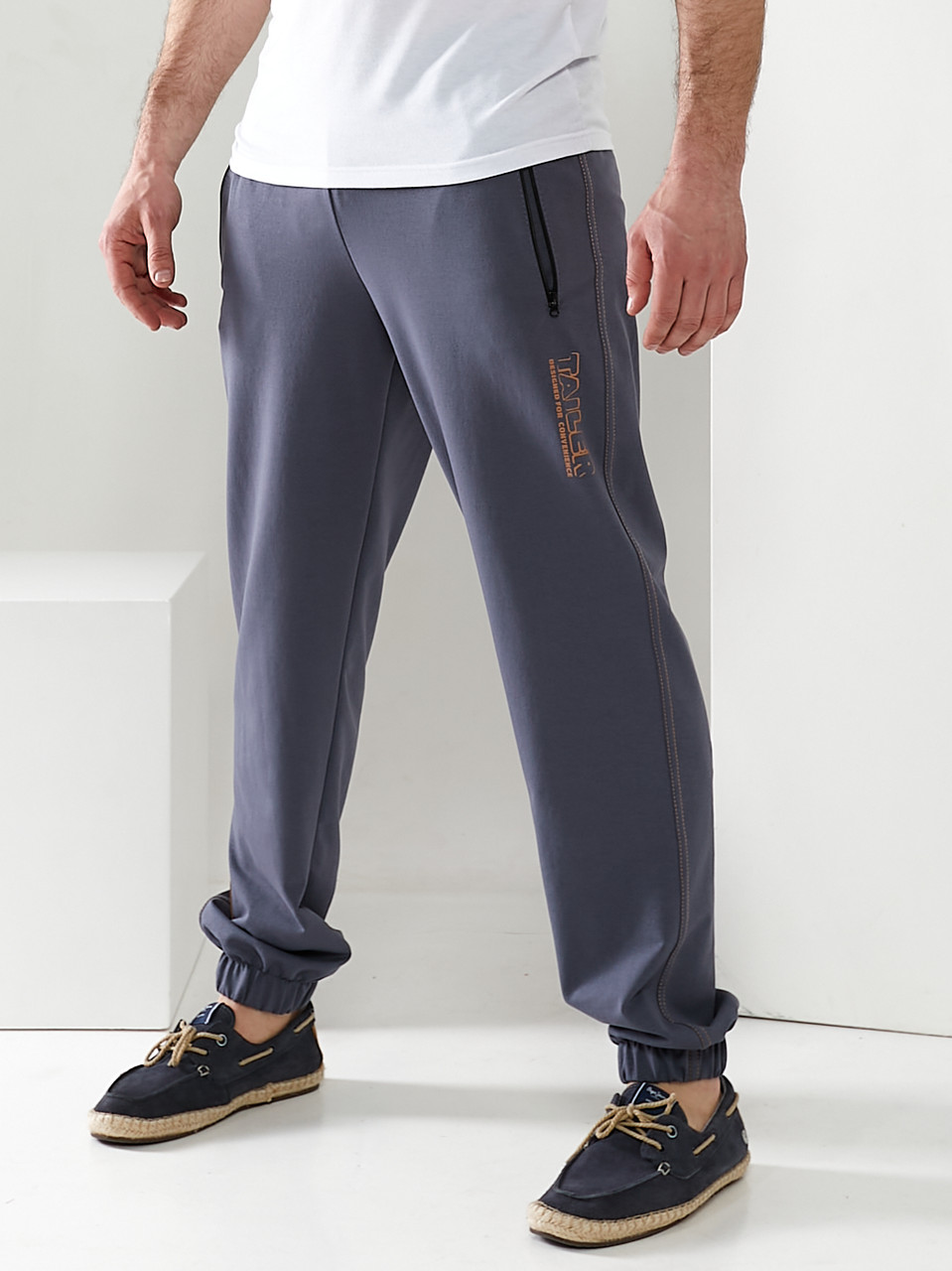 Мужские спортивные штаны с манжетами из трикотажа Tailer - фото 1 - id-p1798481257