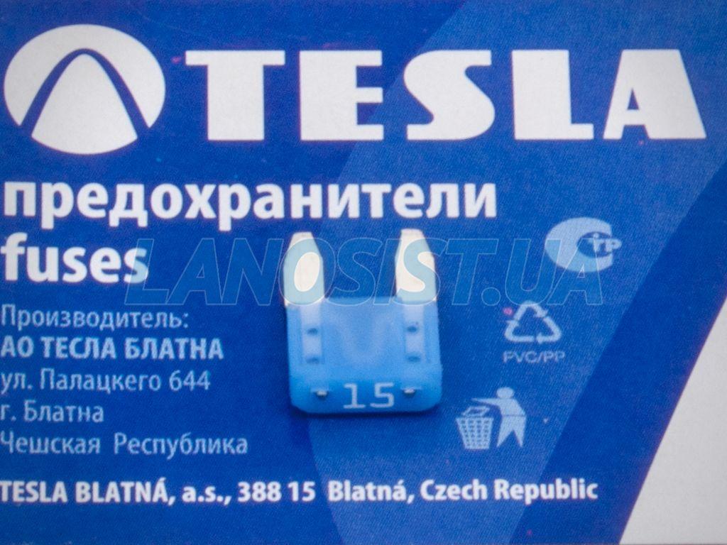 Запобіжник прапорцевий MINI 15А Tesla FN15A