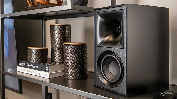 Klipsch The Fives Black активная акустика купить со скидкой