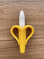 Прорезыватель-щетка для зубов ,Грызунок Банан силиконовый, 1 шт
