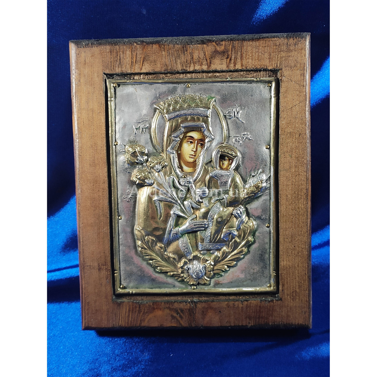 Ексклюзивна ікона на старовинній дошці Божа Матір Нев'янучий Цвіт ручний розпис у сріблі та позолота 14 Х 18 см