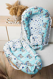 Кокон - гніздечко для новонароджених зі знімним дном, ручками та подушечкою 90 см * 65 см Зірочка BST Білий+Блакитний