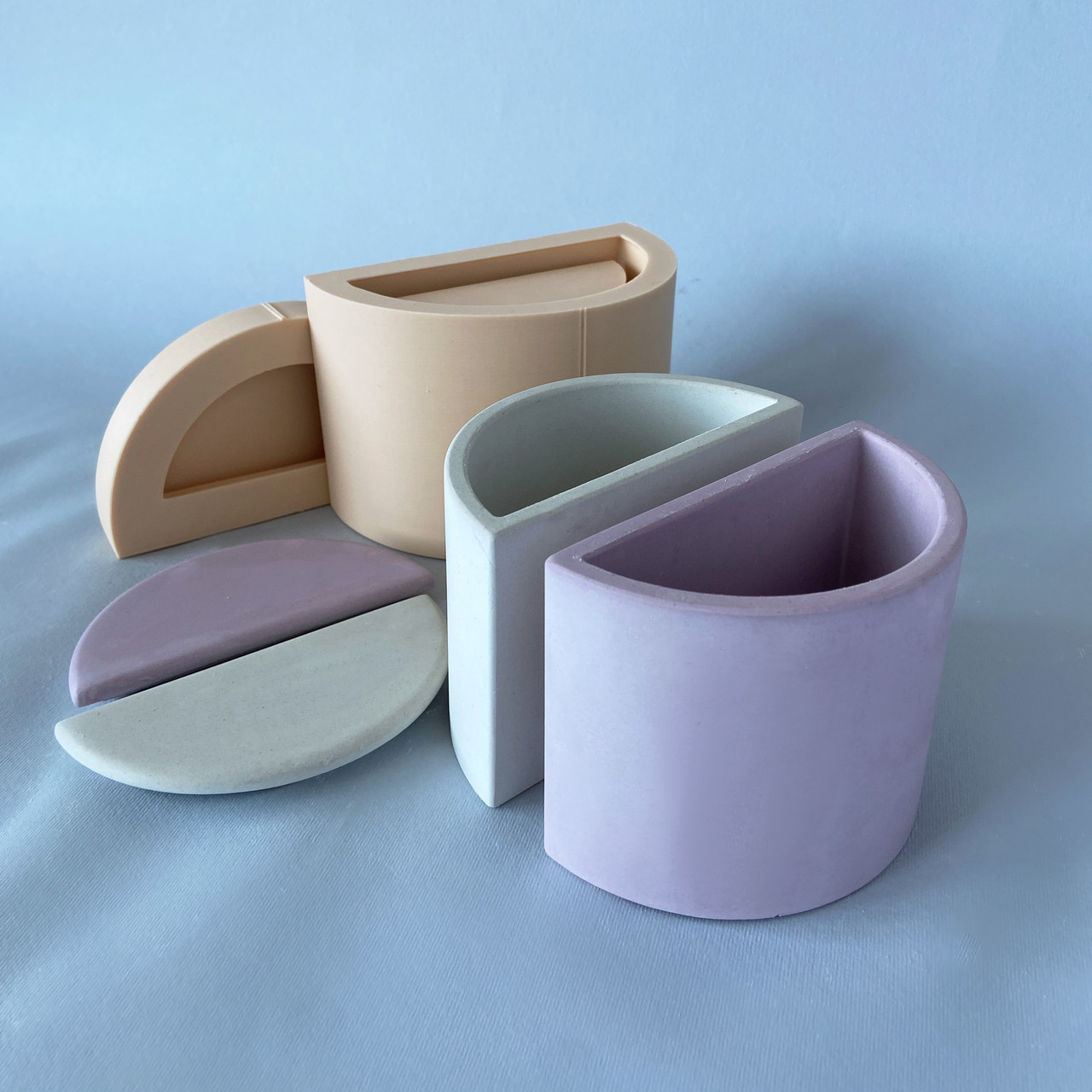 Купити Силіконова форма "Кашпо Напівколо з кришкою" молд для гіпса ...