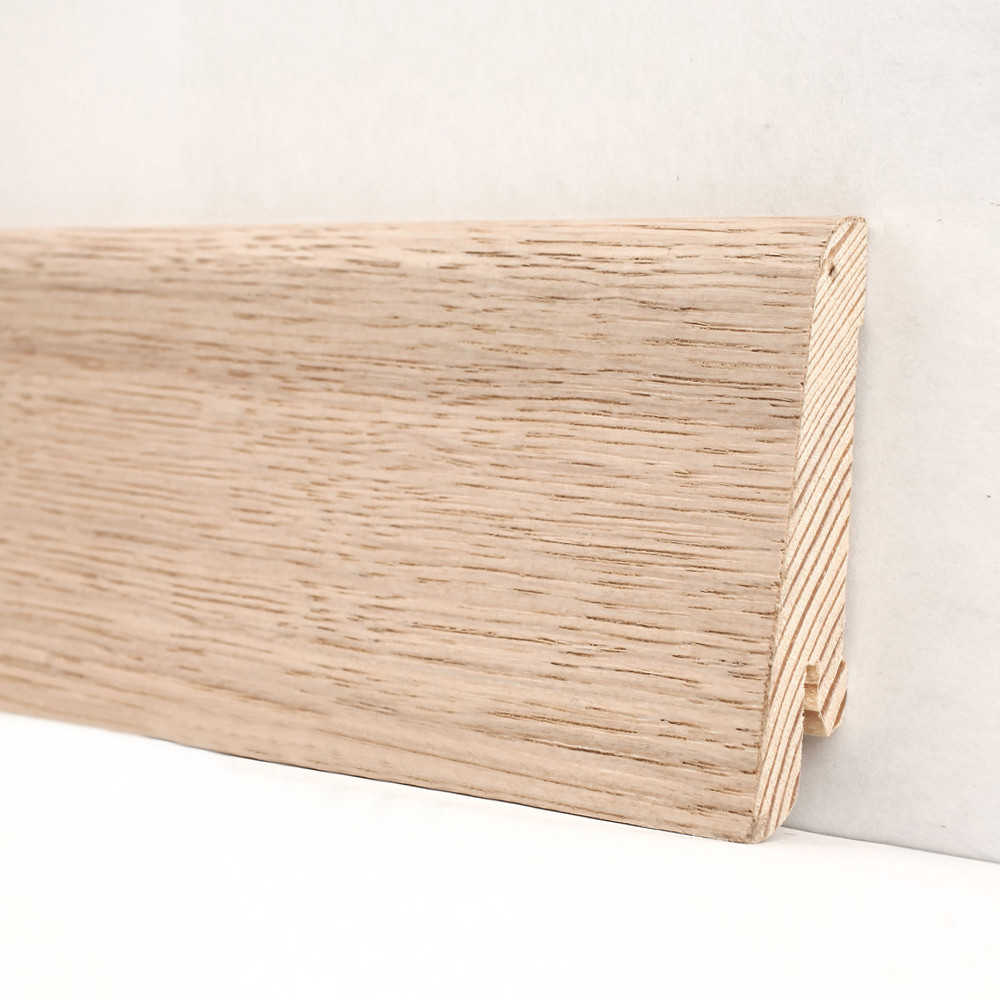 Плінтус KLUCHUK EURO Дуб Вибілений 60x18x2400 мм, фото 1