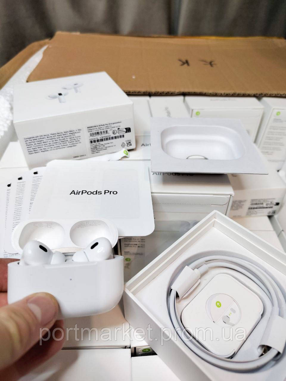 Бездротові навушники AirPods Pro 2 версії LUX 1к1 з оригіналом iOS 16 не видає помилок