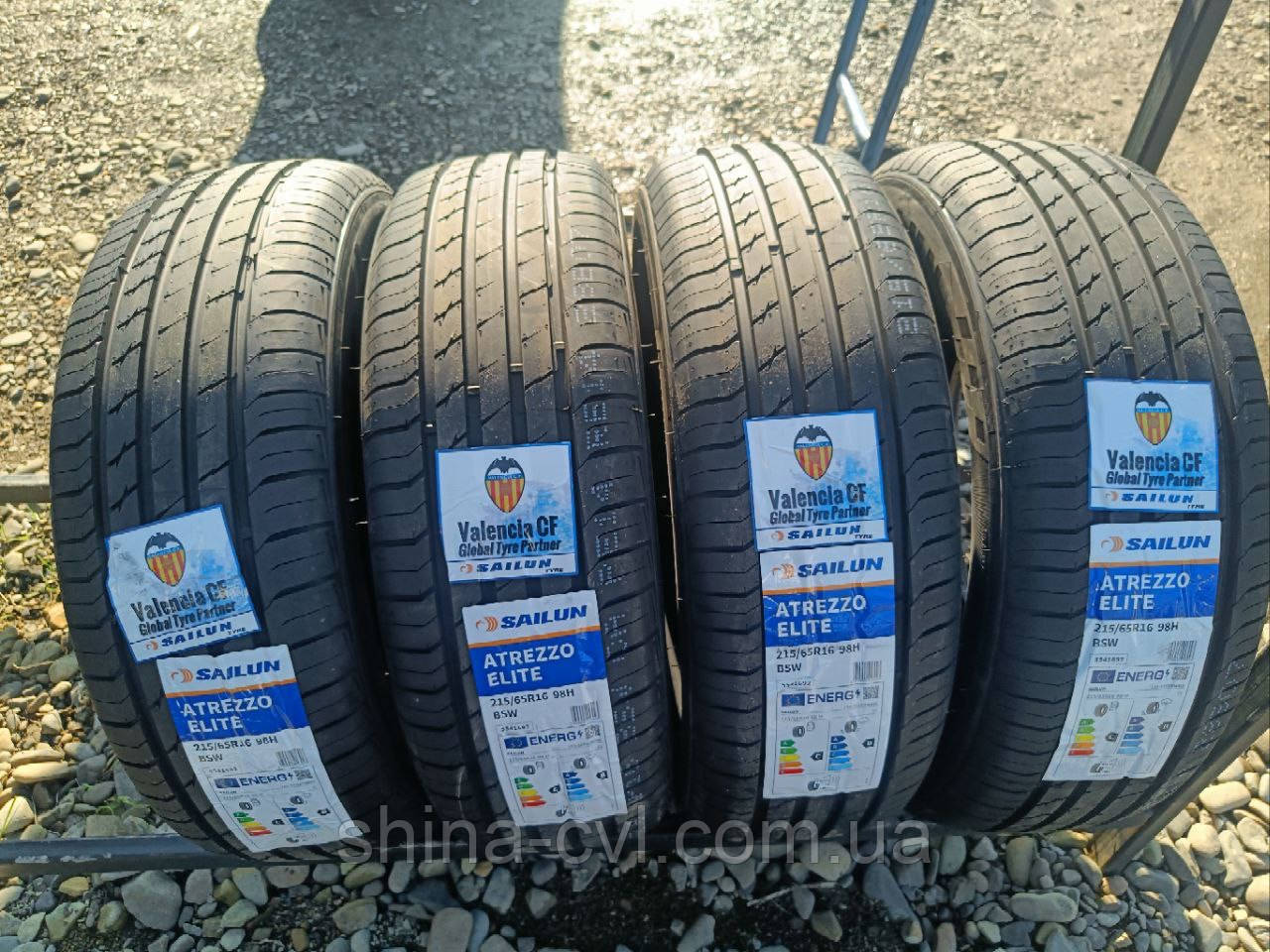 Літні шини 215 65 R16 98H SAILUN ATREZZO ELITE