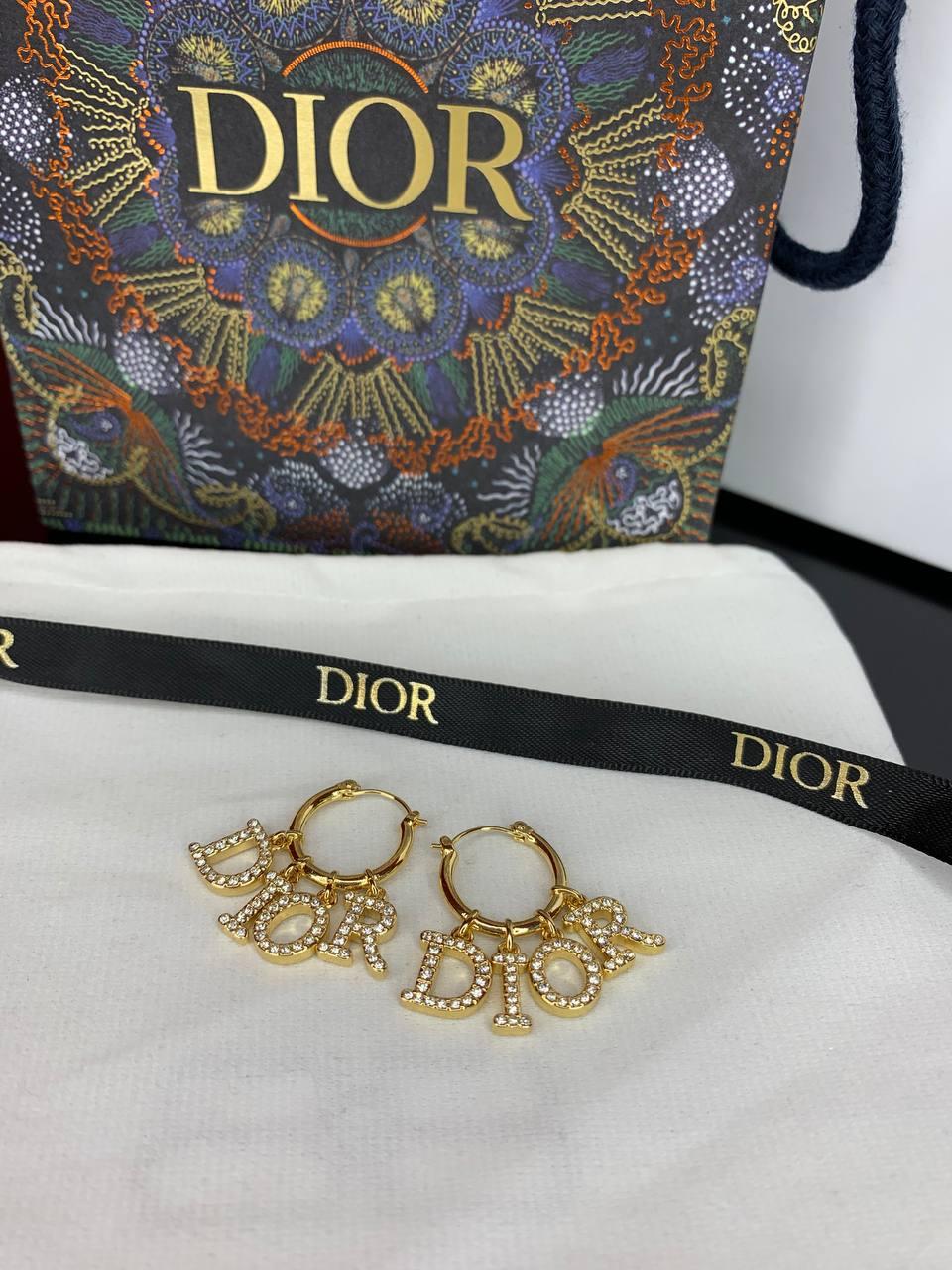 Брендові сережки Діор/Dior, позолота/сережки маленькі кільця з буківками