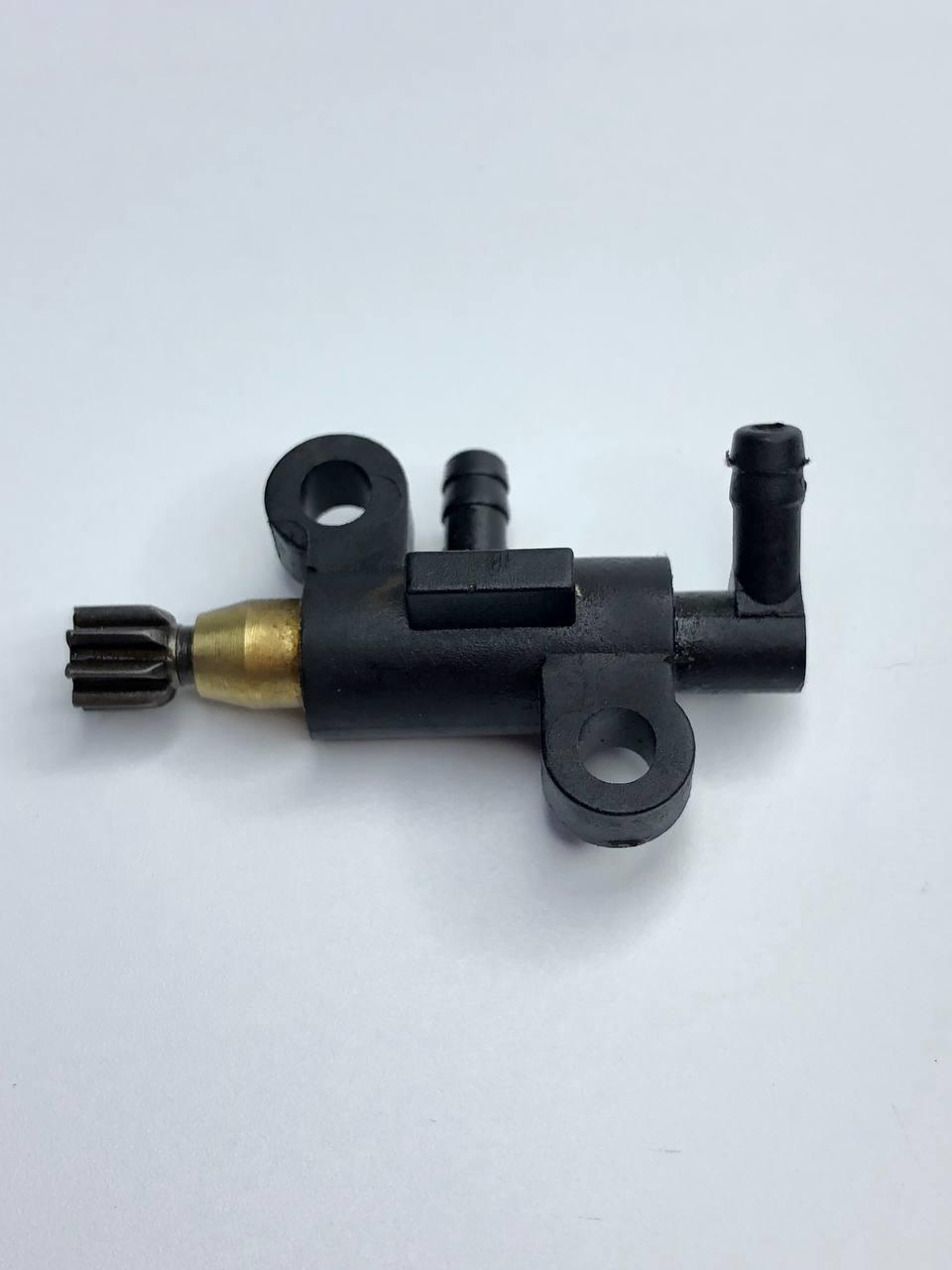 Маслонасос ланцюгової електропили Sturm CC9916, фото 1