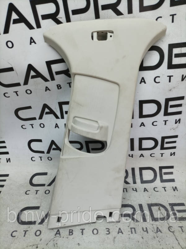 Обшивка стійки центральна FORD Focus 3 2.0 2012 прав. (б/у)