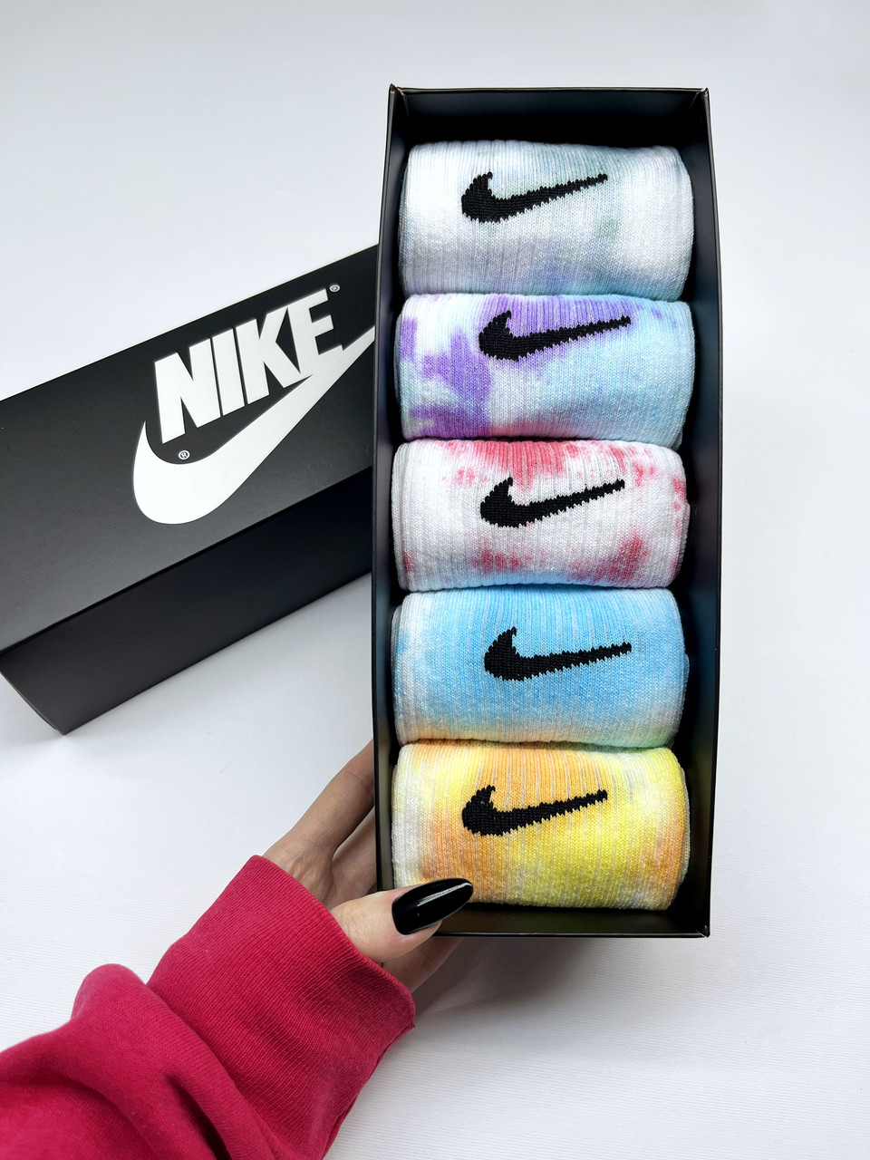 Набір у коробці 5 пар високі жіночі шкарпетки Nike Tie-Dye Подарунковий тай дай