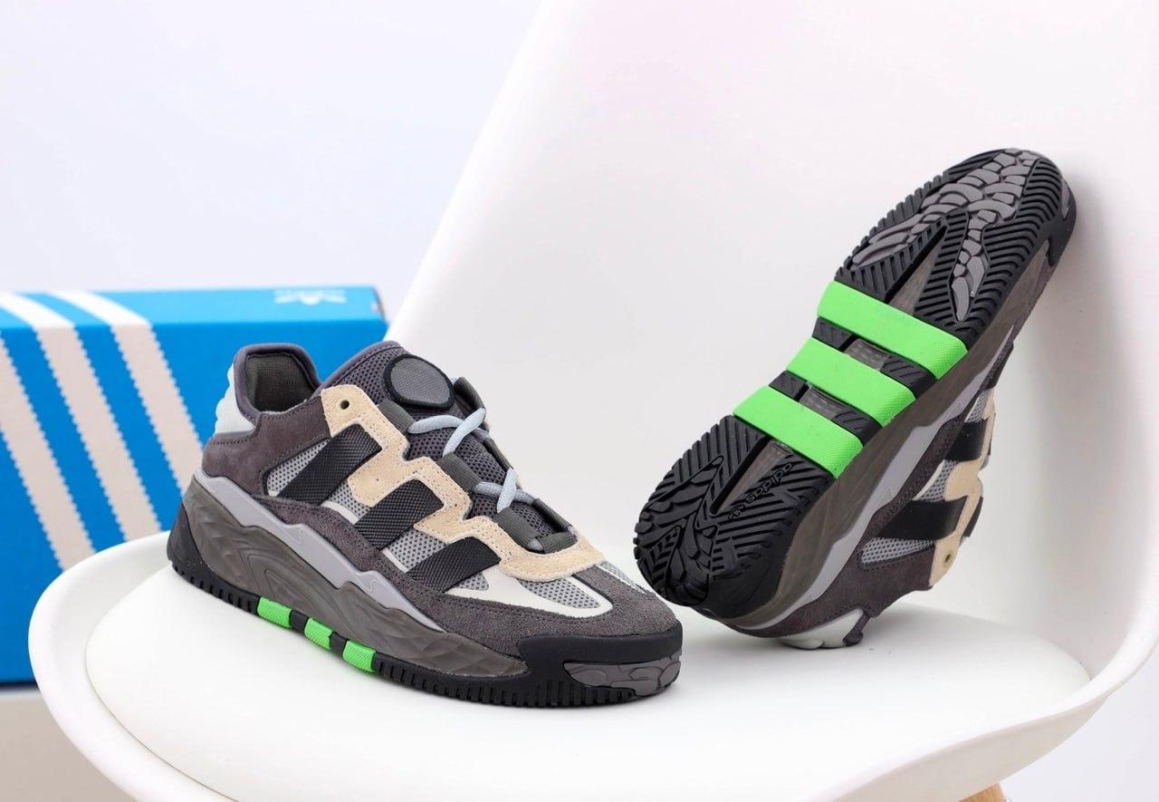 Чоловічі кросівки Adidas Niteball (сірі з бежевим/салатовим) рефлективні весняні модні кроси К13079 топ