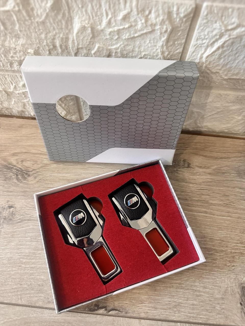 Заглушки для авто BMW М у подарунковому пакованні, 1 пара, чорні (KG-6884), фото 1