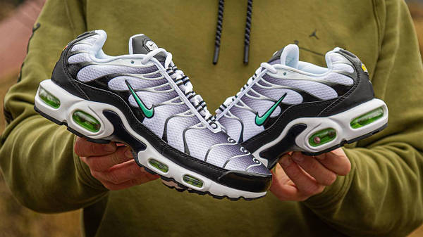 Air max plus sail menta 2025
