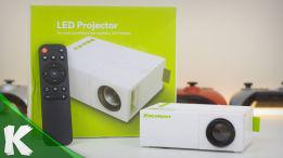 Міні LED-проєктор YG-310