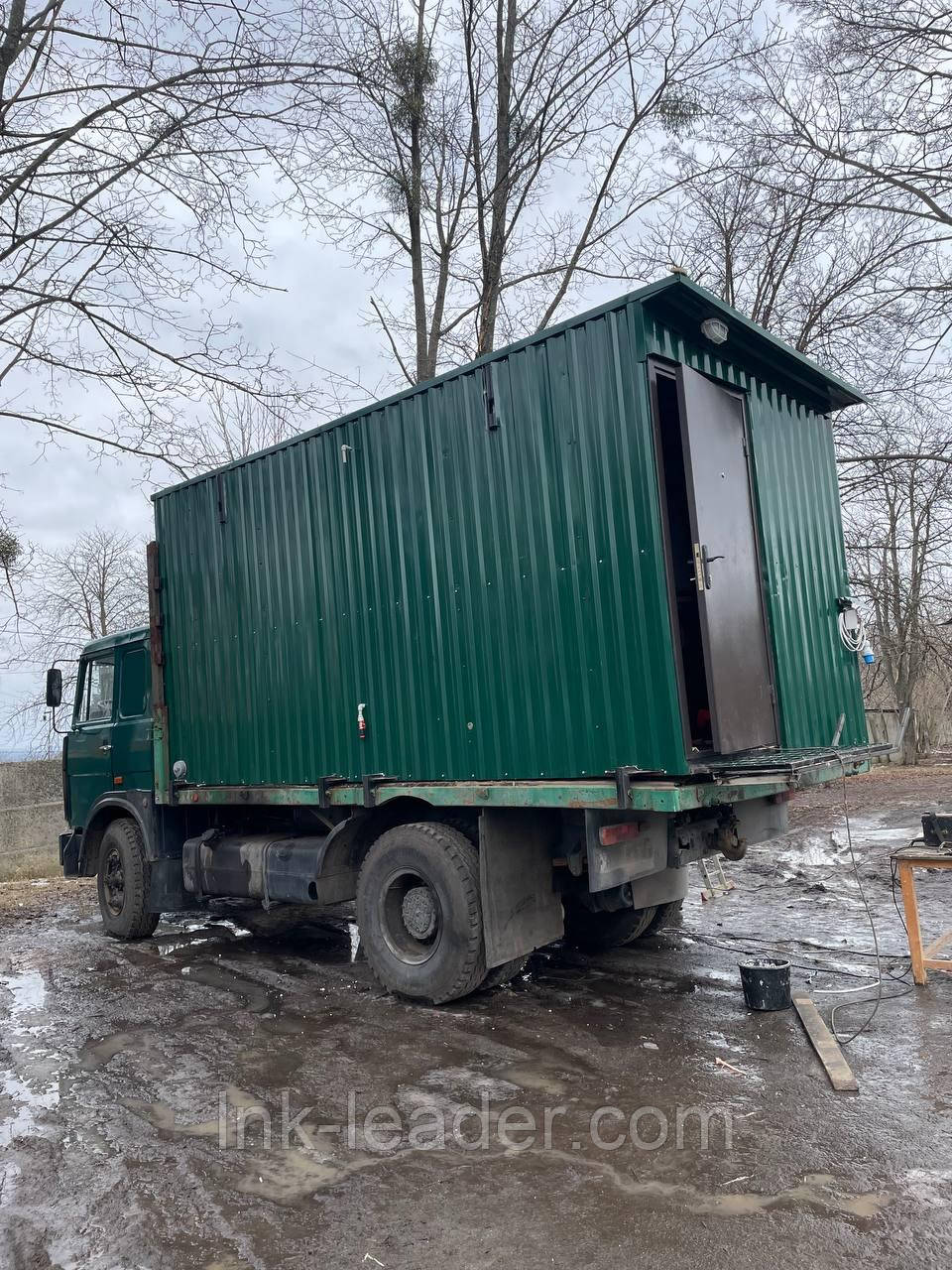 Мобільна автономна баня-душева з пральними машинами для ЗСУ