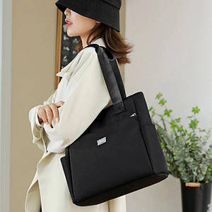 Жіноча сумка Vento Marea, нейлонова міська сумка на плече, стильний шоппер, чорна Код 69-0001