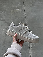 Модні жіночі кроссівки Adidas Forum Bold Beige. Світлі жіночі кросси Адідас Форум., фото 4