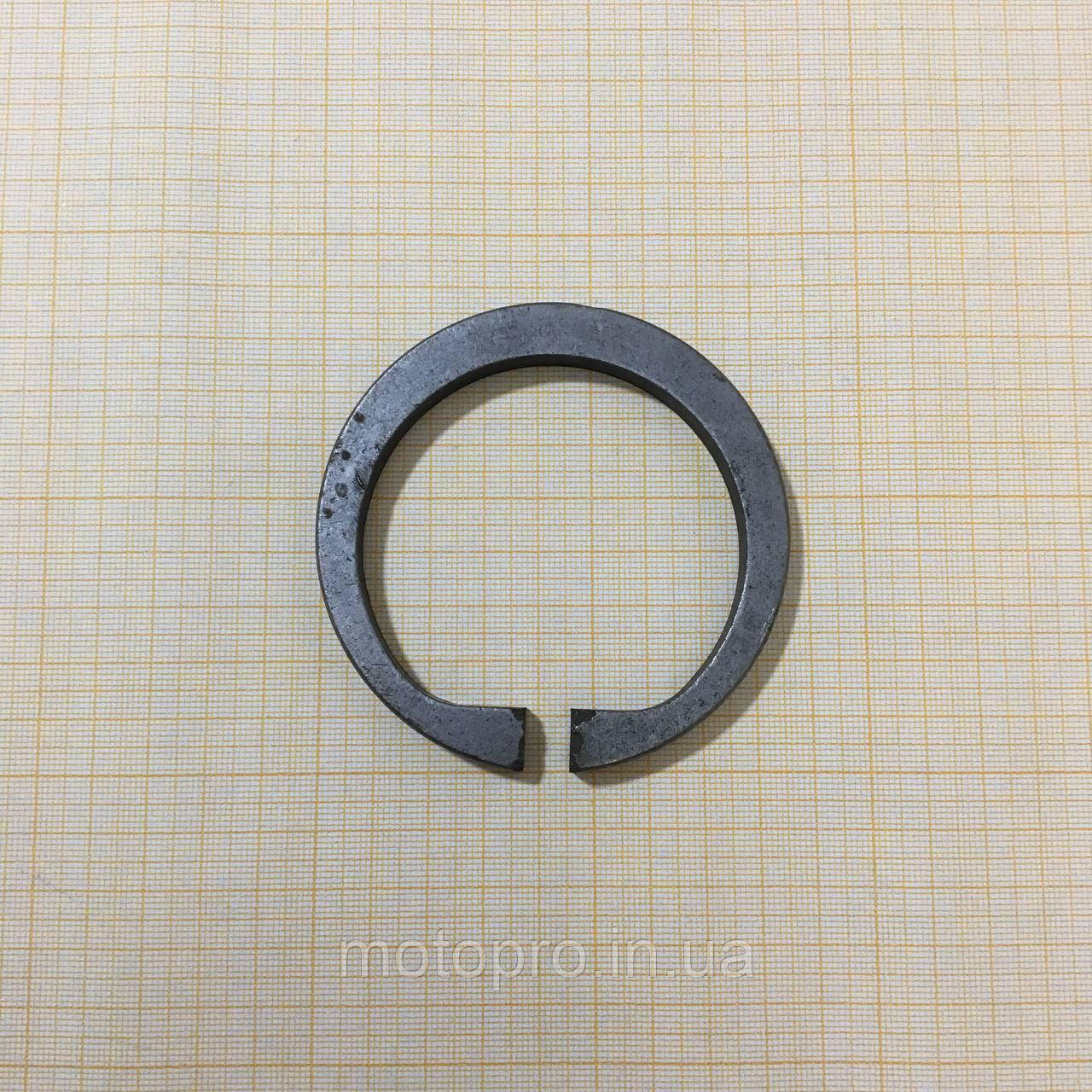 Колодка гальма шестерні першої/задньої передачі - КПП/6, фото 1