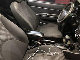 Підлокітник в підсклянник Niken для Hyundai Accent 2006-2010 ABS-пластик