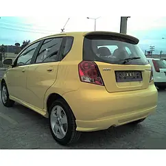 Накладка на задній бампер для Chevrolet Aveo T200 2002-2008 Склопластик