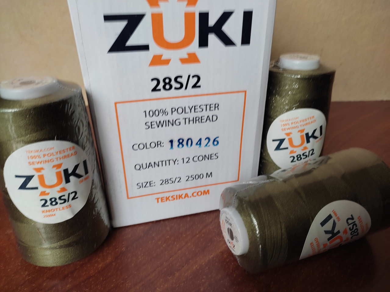 Нитки армированные ZUKI № 28S/2 2500м хаки оливковый col 18-0426 - фото 4 - id-p1799830974