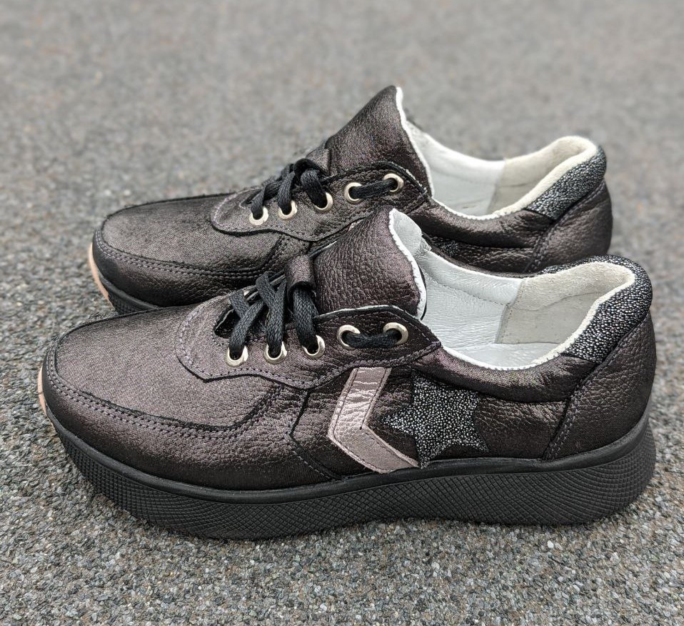 STTOPA Розмір 36-23,5 см. Кросівки з натуральної шкіри шкіряні. 136-3641 Чорні Рожеві, фото 1