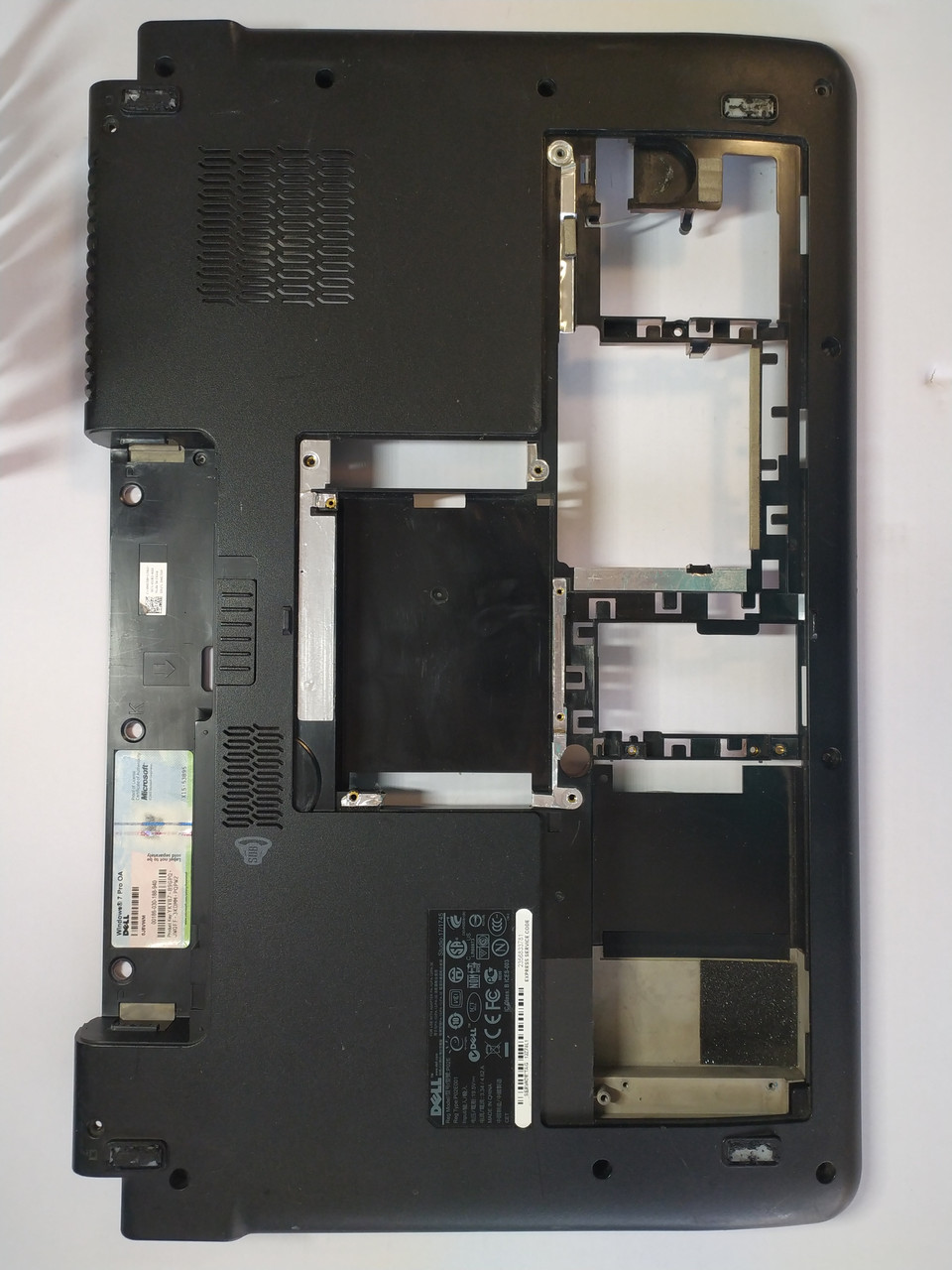 Dell Studio 1745 1747 1749 Корпус D (нижня частина корпусу) 0T018R AP080000100