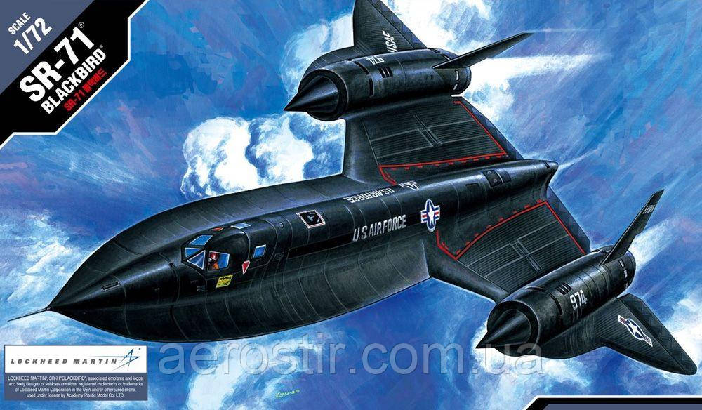 SR-71A Blackbird 1/72 Academy 12448, фото 1