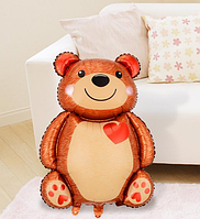 Шар фольгированный Медведь с красным сердцем, шар фигура Мишка 67х90 см Китай