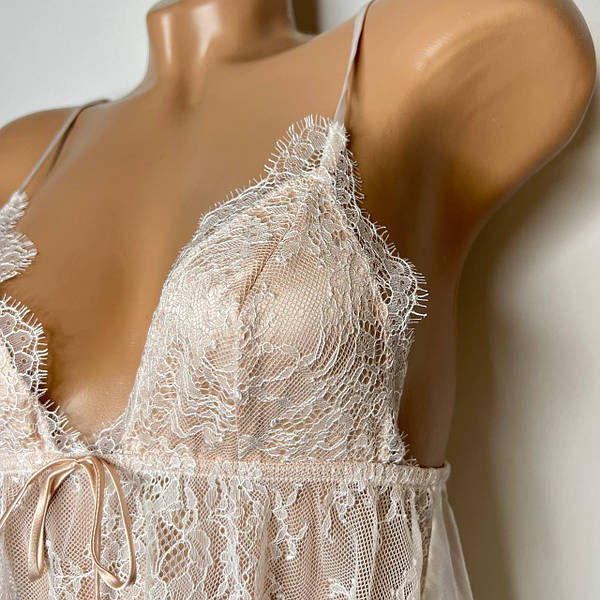 Стильная пижама Victoria's Secret Stretch Lace Chiffon Cami Set