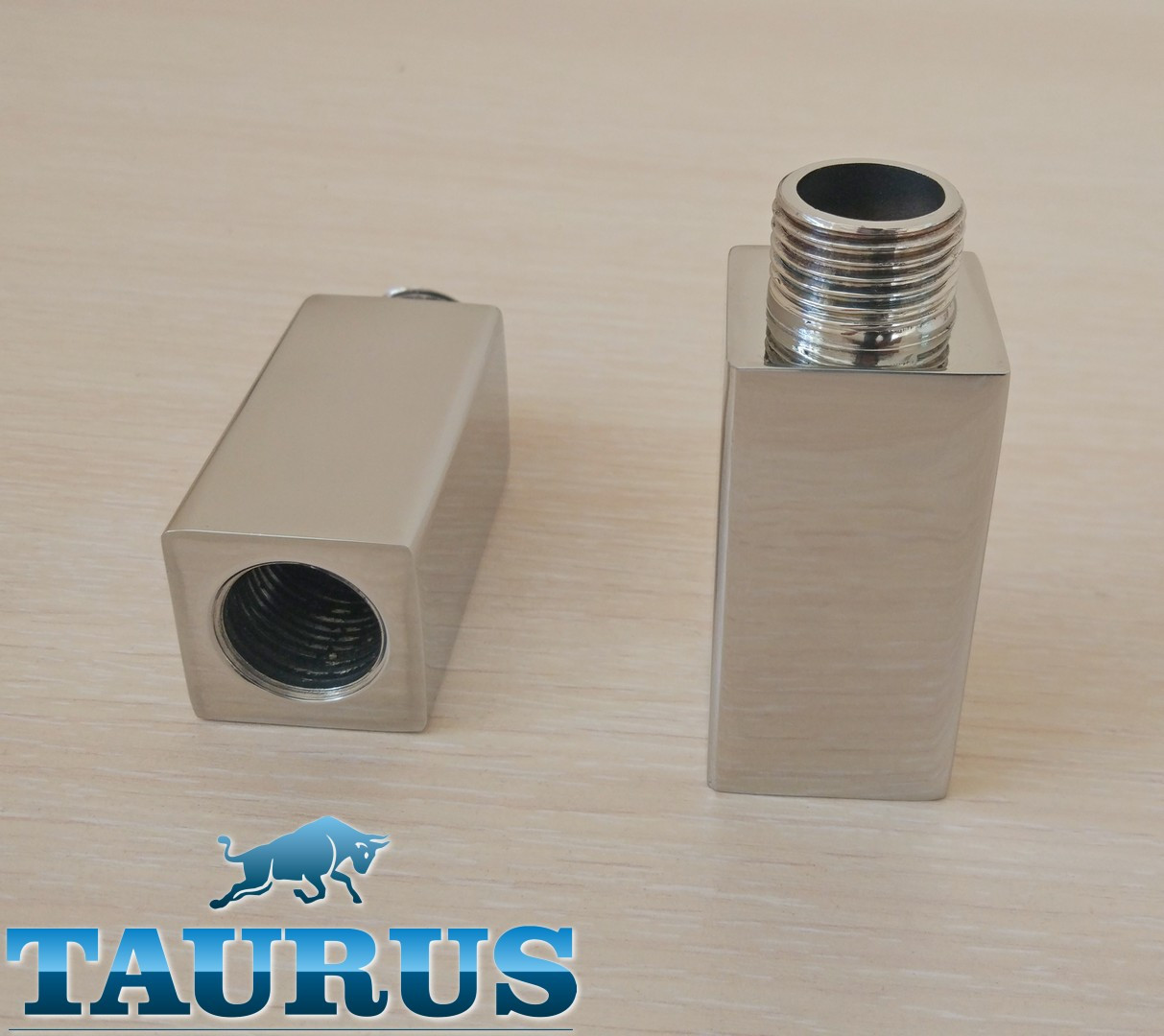 Квадратний подовжувач ThermoPulse CUBE 30x30 н/ж сталь. Довжина: від 10 до 100 мм. Різь: внутр.1/2 — зовн.1/2