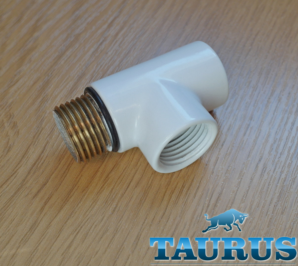 Трійник білий Premium 1/2 white, ущільнювальне кільце для рушникосушок гібридних (електро+вода) TAURUS